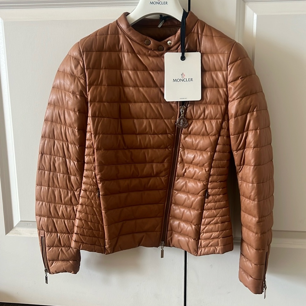 NWT Moncler Beurre 100% Leather Down Asymmetrical Zip Jacket SZ 00/XS $2,650